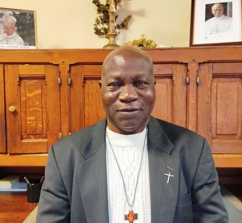 Père Basil Agba, chapelain Sanctuaire Sainte Thérèse